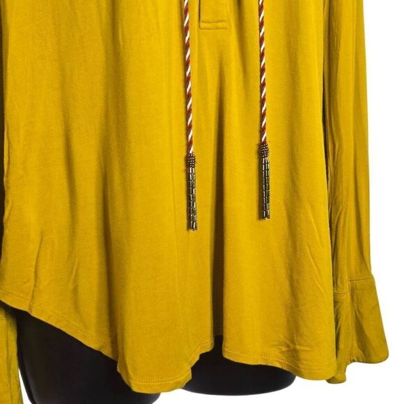 Akemi + Kin Tie Neck Bell Sleeves Tassels - Picture 3 of 7